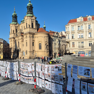 18.2.2025: Praha Staroměstské náměstí GALERIE PRAVDY – GALERIE HRŮZY - o zdravotních následcích očkování proti Covidu