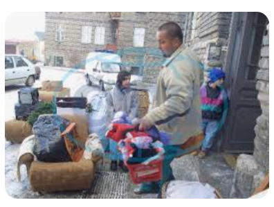 Exekutorka protizákonně vystěhovala z domu matku i s dětmi. Pořádně odškodnit, rozhodl Nejvyšší soud