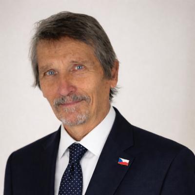 Ing. Jiří Jehlička byl zvolen předsedou Asociace držitelů dluhopisů. Do vedení přináší investiční expertizu, telekomunikační know-how a zkušenost z mediální skupiny CERD INC.