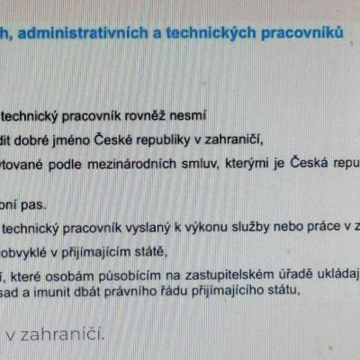 Povinnosti diplomatů