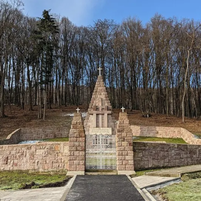 Sklené 21.9.1944: Masakr 187 karpatských Němců a slepá místa Slovenského povstání